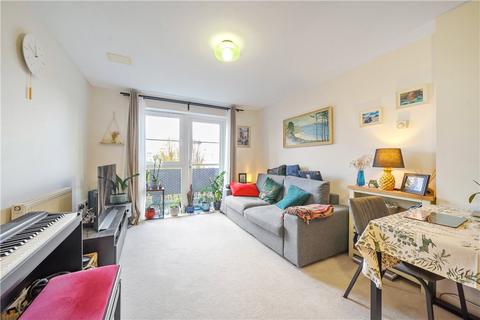 2 bedroom apartment for sale, Metropolitan Station Approach, Watford, Watford