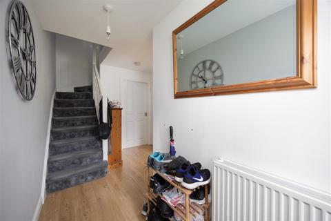 76 Mascroft Road, Trowbridge, BA14 6GN