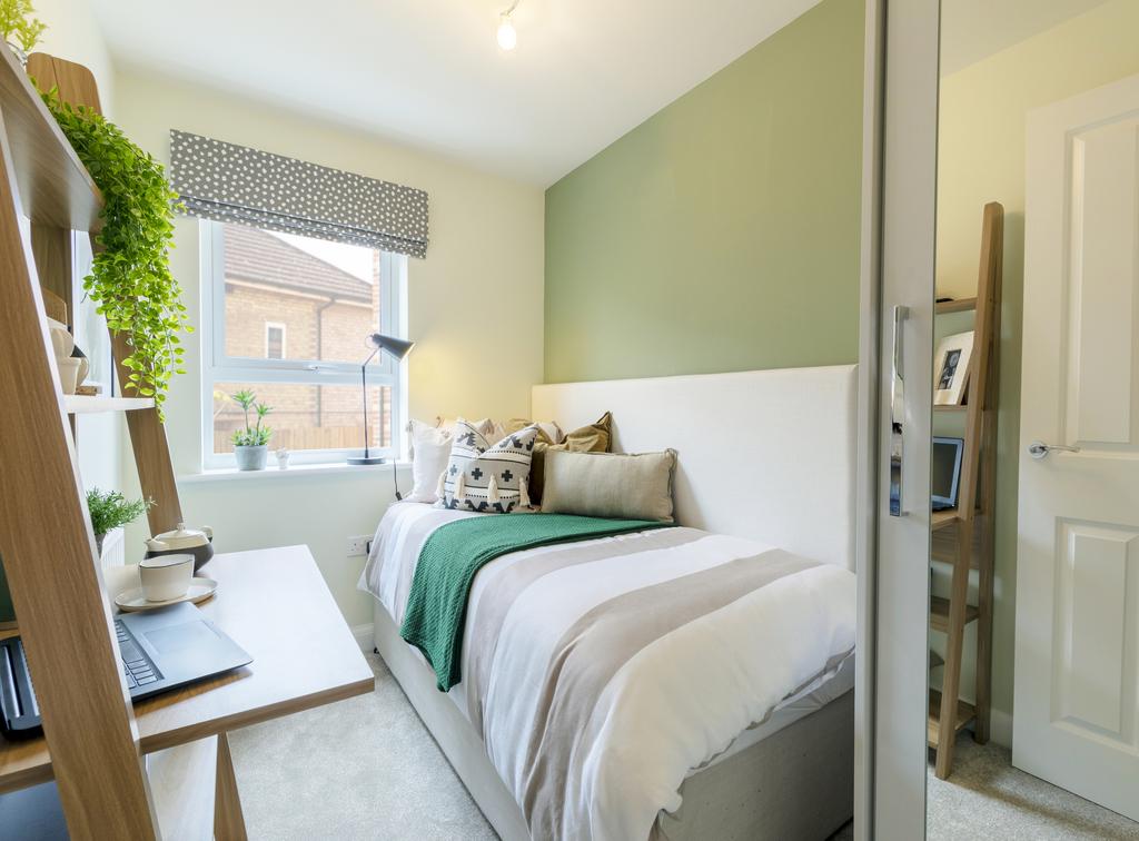 SIngle bedroom in the Woodcote 4 bedroom home