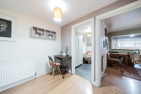 2 bedroom apartment for sale, Coldharbour Lane, Camberwell, London