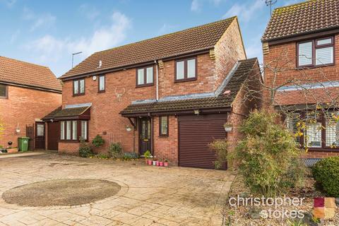 3 bedroom detached house for sale, Hollybush Way, Cheshunt, Waltham Cross, Hertfordshire, EN7 6EP