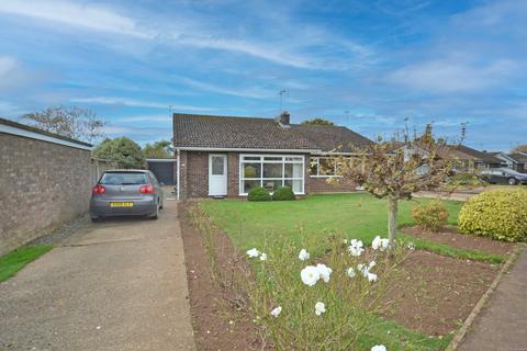 2 bedroom semi-detached bungalow for sale, Grovelands, King's Lynn PE31