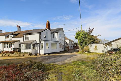 3 bedroom terraced house for sale, Harwoods Lane, Rossett, LL12