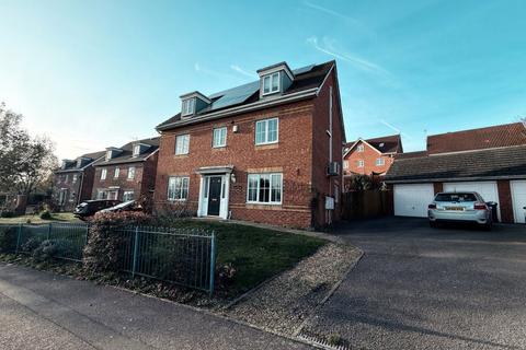 5 bedroom detached house to rent, Boughton Road, Corby