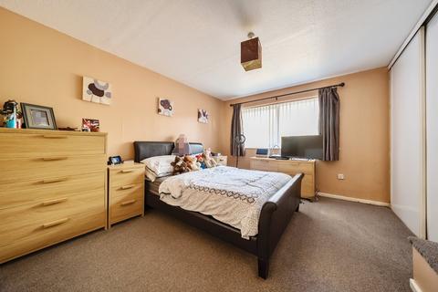 2 bedroom terraced house for sale, Sandpiper Road, Lordswood, Southampton, Hampshire, SO16