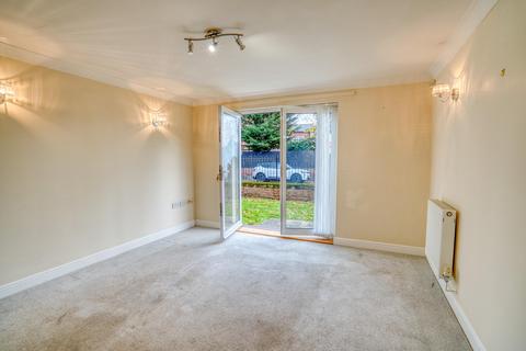 1 bedroom flat for sale, Queens Street, Worksop, S80