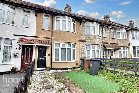 3 bedroom terraced house for sale, Bishopscote Road, Luton