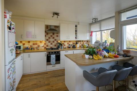 3 bedroom flat for sale, Hazelwood Court, Hazelwood Road, Bristol, BS9