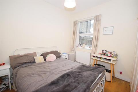 1 bedroom flat to rent, William Road, London SW19