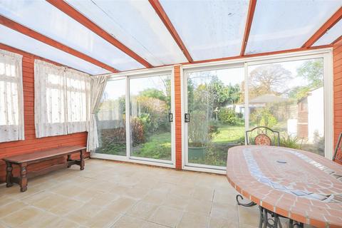 4 bedroom detached bungalow for sale, Bucknalls Drive, Bricket Wood, St. Albans