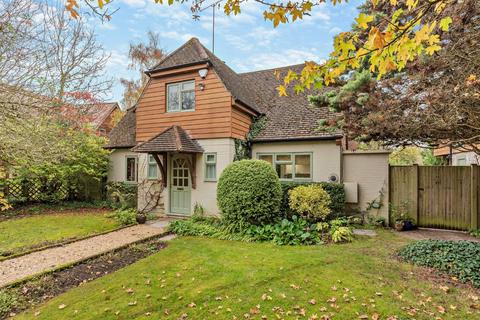 4 bedroom detached house for sale, The Hatch, Burghfield, Reading, Berkshire