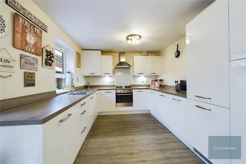 4 bedroom house to rent, Macdonald Close, Melksham SN12