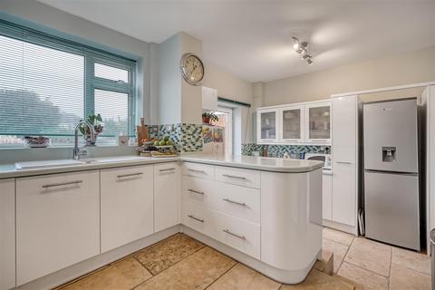 4 bedroom semi-detached house for sale, Woodcrest Road, Darlington