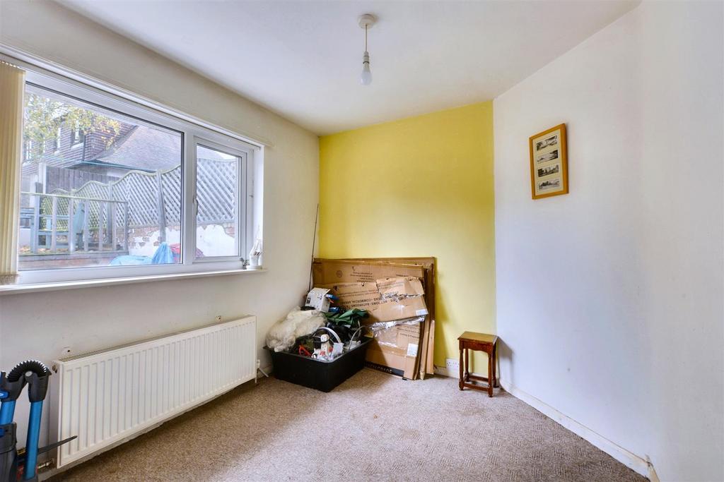 Bedroom 2 1.jpeg