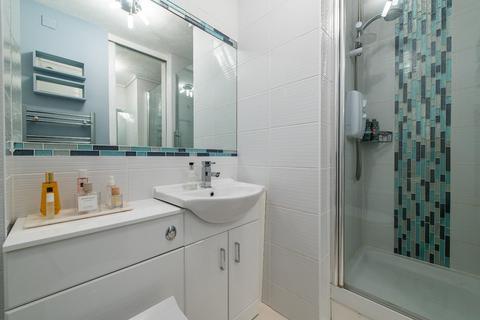 95d Chalice Way, Greenhithe, DA9 9PR
