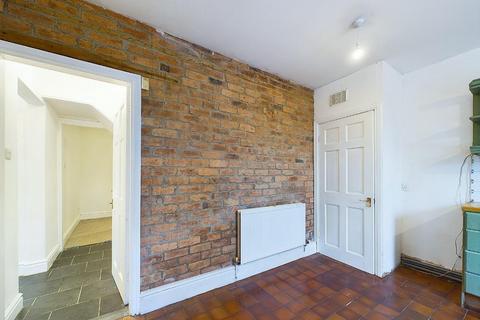 2 bedroom flat for sale, Chesterfield Road, Matlock DE4