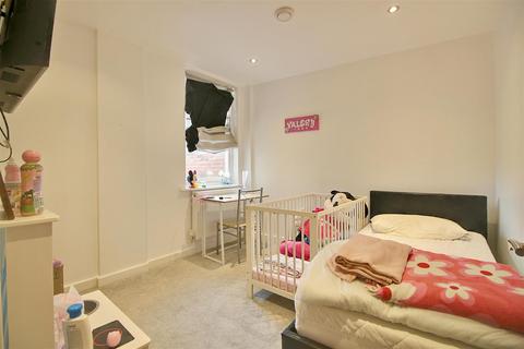 2 bedroom flat for sale, 7 Silver Street, Enfield