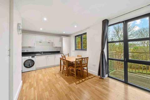 2 bedroom flat to rent, Chapter Way, COLLIERS WOOD SW19