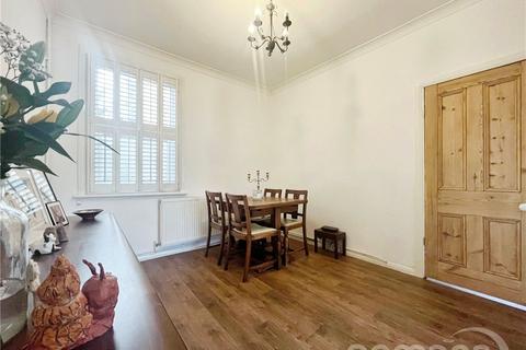 3 bedroom end of terrace house for sale, Weybourne Road, Farnham, Surrey