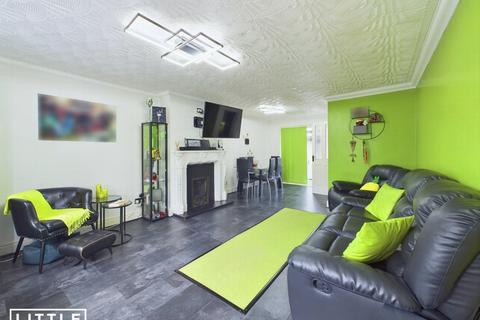 undefined, Milton Avenue, Whiston, L35