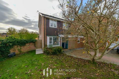 3 bedroom detached house for sale, Kingsmead, St Albans, Hertfordshire, AL4 9JG