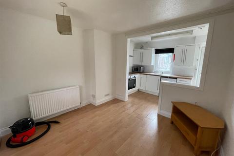 5 bedroom end of terrace house to rent, Barcombe Road, Brighton