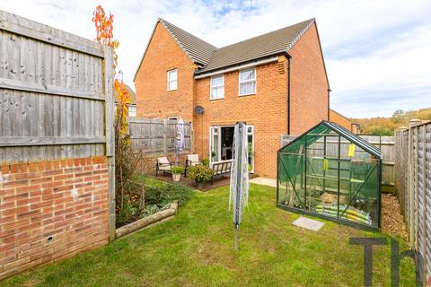 3 bedroom semi-detached house for sale, Newport PO30