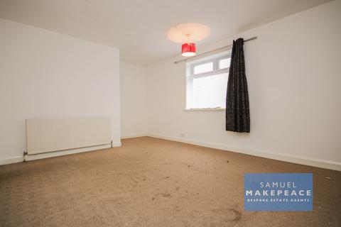 2 bedroom semi-detached house to rent, Moss Street, Ball Green, Stoke on Trent