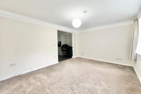 2 bedroom apartment to rent, Blundellsands Road East, Liverpool, L23