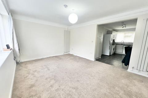 2 bedroom apartment to rent, Blundellsands Road East, Liverpool, L23