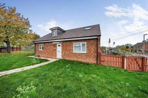 3 bedroom detached bungalow for sale, Galloway Close, Kempston, Bedford