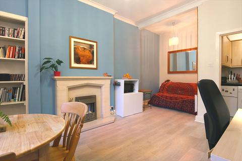 1 bedroom flat for sale, 17 (1F4) Yeaman Place, Polwarth, Edinburgh, EH11 1BS