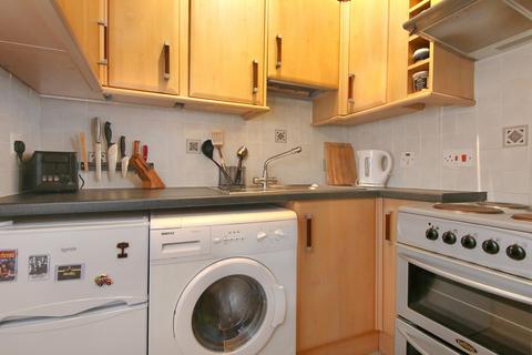 1 bedroom flat for sale, 17 (1F4) Yeaman Place, Polwarth, Edinburgh, EH11 1BS