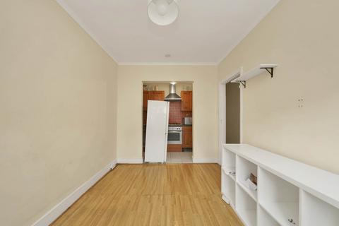 undefined, Murchison Road, London, E10
