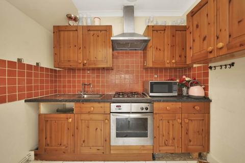 undefined, Murchison Road, London, E10