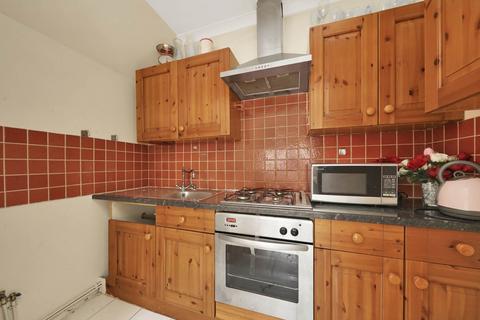 undefined, Murchison Road, London, E10
