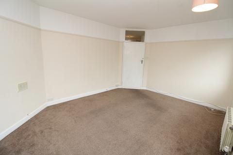 2 bedroom apartment to rent, Howard Road, Penge, SE20