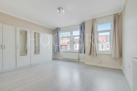 1 bedroom flat for sale, Ilex Road, London, NW10