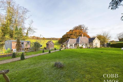 2 bedroom detached house for sale, Lucton