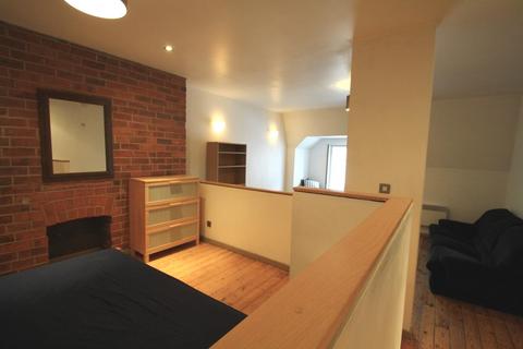 Flat to rent, Central Road, Leeds, West Yorkshire, UK, LS1