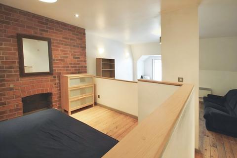 Flat to rent, Central Road, Leeds, West Yorkshire, UK, LS1