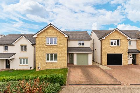 4 bedroom detached house to rent, Cadwell Crescent, Gorebridge, Midlothian, EH23