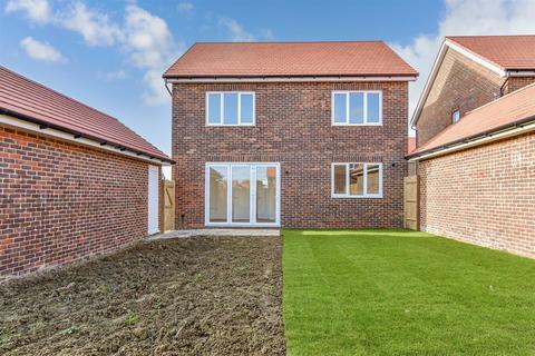 4 bedroom detached house for sale, Thyme Avenue, Hailsham, East Sussex