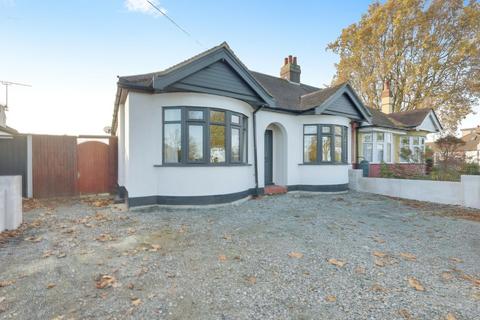 3 bedroom semi-detached bungalow for sale, Eastern Avenue, Southend-on-sea, SS2