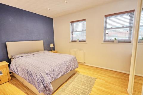 2 bedroom apartment for sale, Millacres, Station Road, Ware SG12