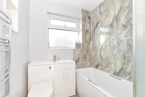 44 Hooks Lane, Havant, PO9 3DS