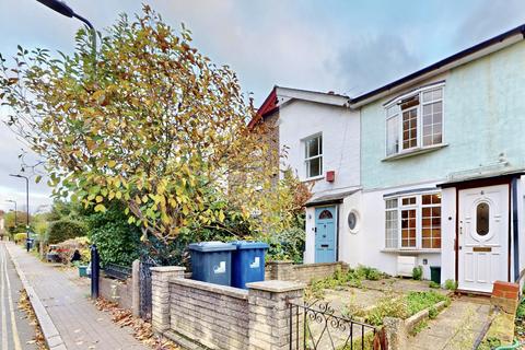 2 bedroom terraced house for sale, Mountfield Road, London W5