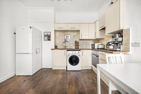 Flat 7, 4 Berkeley Street, Cheltenham, GL52 2SX