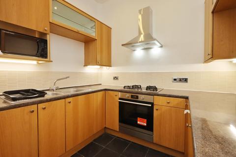 2 bedroom flat to rent, Church Hill Place, Edinburgh EH10