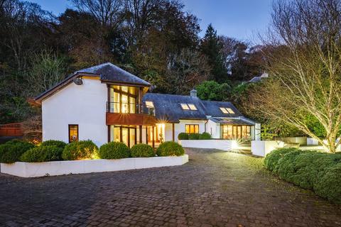 3 bedroom detached house for sale, Glyn-Y-Mel Road, Fishguard SA65